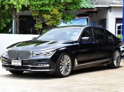2017 BMW 7 Series 3.0 740iL รถเก๋ง 4 ประตู 