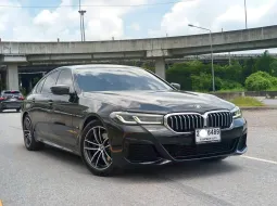 2022 BMW 5 Series 2.0 520d รถเก๋ง 4 ประตู รถสภาพดี มีประกัน ไมล์แท้ มือเดียวป้ายแดง 