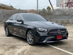 2021 Mercedes-Benz E-Class 2.0 E300e AMG รถเก๋ง 4 ประตู ไมล์น้อย 