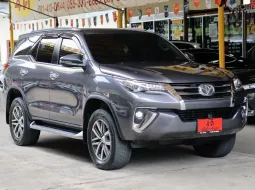 2019 Toyota Fortuner 2.8 V 4WD SUV 