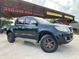 2012 Toyota Vigo Champ Cab4 Prerunner 2.5 E VN trubo MT รถกระบะ 