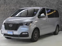 2019 Hyundai H-1 2.5 Touring รถตู้/VAN รถสวย ไมล์แท้  มือเดียวป้ายแดง 