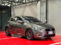 2020 MAZDA 2 1.3 HIGHCONNECT รถมือเดียว 70,000กม สภาพเหมือนใหม่ เข้าศูนย์ทุกระยะ ไม่มีอุบัติเหตุครับ