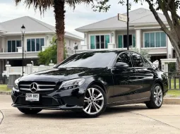 2019 Mercedes-Benz C-Class 2.0 C220d รถเก๋ง 4 ประตู 