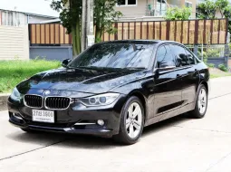 ขายรถ BMW 320i 2.0 F30  Sport ปี2013 รถเก๋ง 4 ประตู 