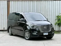 2019 Hyundai H-1 2.5 Deluxe รถตู้/MPV ดาวน์ 0%