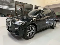 2022 BMW X5 3.0 xDrive30d SUV รถบ้านมือเดียว ไมล์น้อย 
