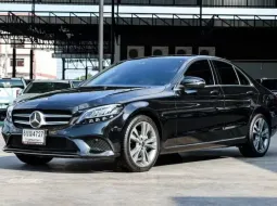 2021 Mercedes-Benz C-Class 2.0 C220d ไมล์หลักหมื่น รถสวยมือแรกประวัติเช็คศูนย์ ออกรถ999บาท 