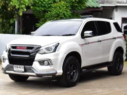 Isuzu MU-X 3.0 ปี 2014 สีขาว สภาพดี อุปกรณ์ครบ จอเพดาน