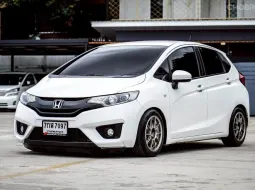 Honda JAZZ 1.5S i-VTEC 2016 ผ่อนสบาย อนุมัติไว
