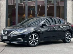 โชว์รูมนิสสันขายเอง มั่นใจได้ Nissan Teana 2.5XV Navi Sunroof ปี2018