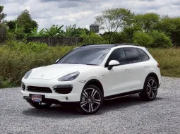 PORSCHE Cayenne S Hybrid (4WD) แต่งไฟหน้า Facelift ปี 2011 ดูแลเครื่องยนต์ไฮบริด และช่วงล่างมาแล้ว