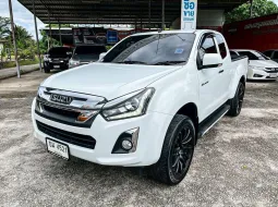 Isuzu D-Max All New Blue Power Spacecab Hi-Lander 1.9 L เกียร์ธรรมดา ปี 2019 ผ่อนเริ่มต้น 7,*** บาท
