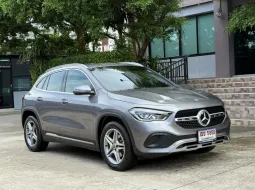2022 BENZ GLA 200 รถมือเดียวป้ายแดง วิ่งน้อยเพียง 5X,XXX กม รถเข้าศูนย์ทุกระยะ ไม่มีอุบัติเหตุครับ