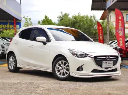 Mazda 2 1.3 Sport Hight Connect ปี 2015 ออกใช้งาน 2016 ไมล์ 8 หมื่้นแท้ๆๆ ไม่เคยมีอุบัติ 