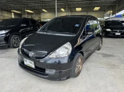 Honda Jazz 1.5 iDSi ปี 2004 สีดำ Auto FullOption