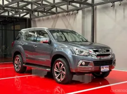 2018 ISUZU MUX 3.0 4WD รุ่น TOP สุด รถสภาพสมบูรณ์พร้อมใช้งาน เข้าศูนย์ทุกระยะ ไม่เคยมีอุบัติเหตุครับ