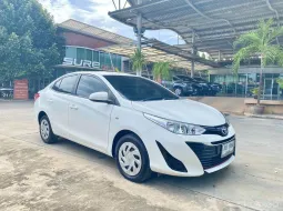  เก๋งเล็กน่าใช้ Toyota Yaris Ativ 1.2 Entry 2019 สวยพร้อมขับ