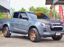 D-MAX Hilander 1.9 Z Ddi ปี 2021จด2022 ไมล์ 6 หมื่นแท้ สีเทาแลมโบ โคตะระใหม่ สวยจัด ไม่เคยเฉี่ยวชน