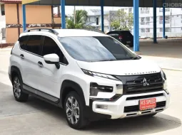 Mitsubishi Xpander 1.5 Cross สีขาว ปี2024  ฟรีดาวน์
