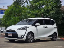 2019 Toyota Sienta 1.5 V Wagon รถบ้านมือเดียว ไมล์น้อย 