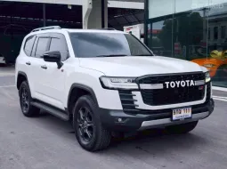 Toyota Land Cruiser 3.3 GR Sport 2024 รถครอบครัวสุดพรีเมียม สภาพเหมือนใหม่ ไมล์น้อย มือเดียวป้ายแดง