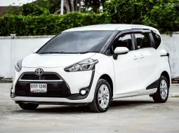 Toyota Sienta 1.5 G 2018 ประตูสไลด์ไฟฟ้า ผ่อนสบาย