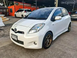 Toyota Yaris 1.5 RS เกียร์ออโต้ ปี 2012 ผ่อนเริ่มต้น 3,xxx บาท