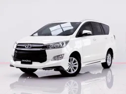 6B140  TOYOTA INNOVA 2.8 CRYSTA G AT 2017