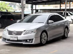 2012 Toyota CAMRY 2.0 รถเก๋ง 4 ประตู 