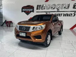 Nissan Navara NP300 King Cab 2.5 S ธรรมดา ปี 2017จด2018 ผ่อนเริ่มต้น 4,xxx บาท