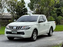 2015 MITSUBISHI TRITON 2.4 GLX เครื่องเบนซิน 