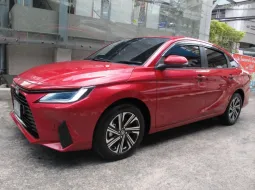 2024 TOYOTA YARIS ATIV 1.2 SMART AUTO สีแดง วิ่งน้อย 5,278 กม.  รถรถสวย สภาพใหม่ ฟรีดาวน์