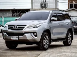 Toyota Fortuner 2.4 V 2016 SUV สุดคุ้ม