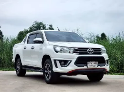 TOYOTA Hilux Revo D-Cab 2.4 TRD Sportivo  M/T ปี 2017