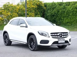 2020 Mercedes-Benz GLA-Class 2.0 GLA250 SUV รถบ้านแท้ ไมล์น้อย มือเดียวป้ายแดง