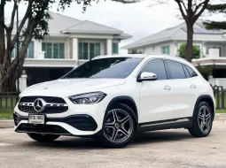 Mercedes-Benz GLA-Class 1.3 GLA200 2023 ออฟชั่นครบ วารันตีถึง 2026