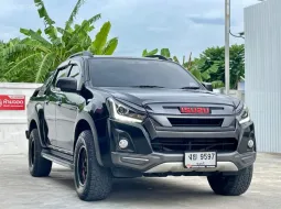 Isuzu V-Cross รถมือเดียวป้ายแดง สีเดิมทุกชิ้น