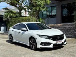 2018 HONDA CIVIC FC 1.5 TURBO RS รถมือเดียวป้ายแดง รถวิ่งน้อย เข้าศูนย์ทุกระยะ ไม่มีอุบัติเหตุครับ