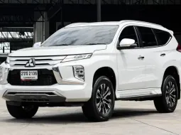 2021 Mitsubishi Pajero Sport 2.4 กุญแจ2ดอก ยางใหม่ รถมือแรกประวัติศูนย์ ออกรถ999