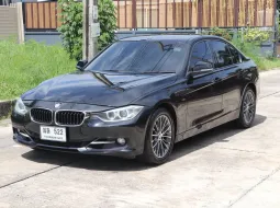 ขายรถ BMW 320i 2.0 F30  Sport ปี2013 รถเก๋ง 4 ประตู 
