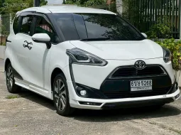 Toyota Sienta 1.5 V Topสุด ปี 2016