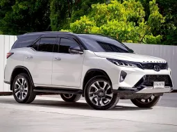 2023 Toyota Fortuner 2.4 Legender SUV ออกรถฟรี