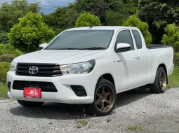 TOYOTA HILUX REVO 2.4J Smart Cab เกียร์ธรรมดา 5SPEED ปี2016 สีขาว