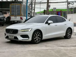 2020 Volvo S60 Recharge 2.0 Ultimate T8 Plug-in รถเก๋ง 4 ประตู รถบ้านมือเดียว