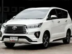 2021 Toyota Innova 2.8 PREMIUM หน้าใหม่ กล้องรอบคัน ยางปีใหม่ กุญแจสำรองคู่มือครบ ออกรถ999 