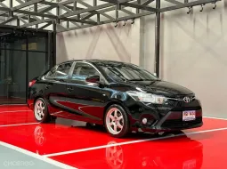 2016 TOYOTA VIOS 1.5 E รถมือเดียวป้ายแดง สภาพป้ายแดง วิ่งเพียง 41,000 กม ครับ รถไม่มีอุบัติเหตุครับ