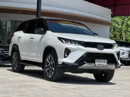 Toyota Fortuner 2.4 Legender 2022 รถ PPV มือสองสภาพดี