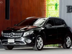 2017 Mercedes-Benz GLA-Class 1.6 GLA200 SUV รถบ้านมือเดียว