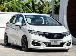 Honda Jazz 1.5 i-VTEC 2020 รถบ้านแท้ รับประกันคุณภาพ